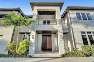 2401 Castilla Isle, Fort Lauderdale, FL 33301, Sold 06/17/22