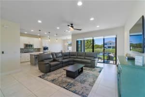 7152 Estero Dr, Lake Worth, FL 33463, Sold 05/16/22