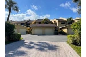 1301 N Riverside Dr APT 8, Pompano Beach, FL 33062, Sold 03/18/22