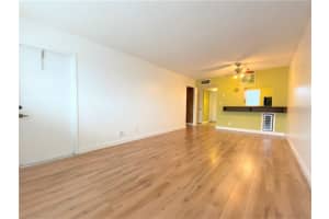 220 SW 9th Ave APT 320, Hallandale Beach, FL 33009, Sold 03/08/22