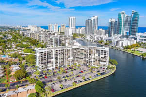 200 Leslie Dr APT 1030, Hallandale Beach, FL 33009, Sold 03/31/22