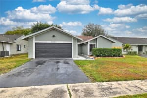 7772 Blackwood Ln, Lake Worth, FL 33467, Sold 03/18/22