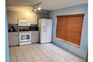 4041 SW 70th Terrace, Davie, FL 33314, Sold 05/11/22