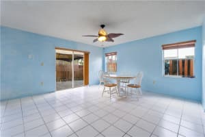 4041 SW 70th Terrace, Davie, FL 33314, Sold 05/11/22