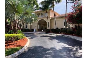 2549 Centergate Dr APT 104, Miramar, FL 33025, Sold 04/21/22