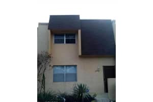 5728 Blueberry Ct #38, Lauderhill, FL 33313, Sold 04/05/22
