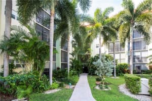 5300 NE 24th Terrace #335c, Fort Lauderdale, FL 33308, Sold 04/11/22