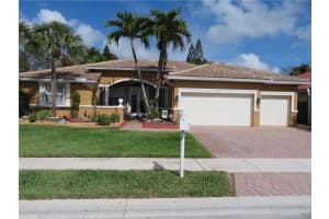 18765 SW 7th St, Pembroke Pines, FL 33029, Sold 04/04/22