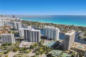 20191 E Country Club Dr APT 2005, Aventura, FL 33180, Sold 05/10/22