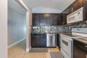 16540 NW 24th St, Pembroke Pines, FL 33028, Sold 04/01/22