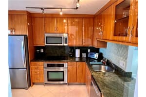 MLS# F10317914, Fort Lauderdale, Florida 33305