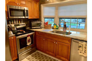 5338 NW 1st Ave, Pompano Beach, FL 33064, Sold 03/30/22