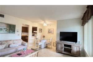 3541 Long Pine Ct c2, Greenacres, FL 33463, Sold 03/11/22