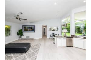 765 Bayside Ln, Weston, FL 33326, Sold 04/27/22