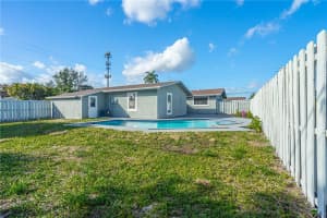 5578 NW 77th Ct, Pompano Beach, FL 33073, Sold 04/07/22