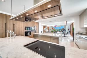 353 Sunset Dr, Fort Lauderdale, FL 33301, Sold 03/15/22