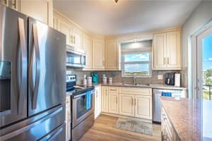 1200 Hibiscus Ave APT 802, Pompano Beach, FL 33062, Sold 03/18/22