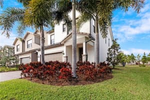 8289 Cadre Noir Rd, Lake Worth, FL 33467, Sold 04/04/22