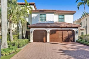 11705 NW 2nd St, Plantation, FL 33325, Sold 05/10/22