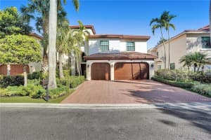 11705 NW 2nd St, Plantation, FL 33325, Sold 05/10/22