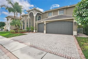 12352 NW 26th St, Coral Springs, FL 33065, Sold 04/22/22