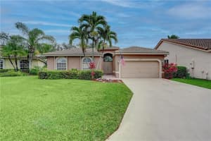 5919 NW 74th St, Parkland, FL 33067, Sold 03/28/22