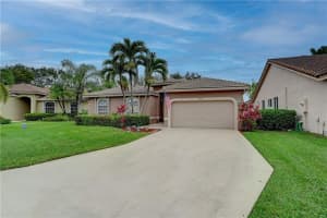 5919 NW 74th St, Parkland, FL 33067, Sold 03/28/22