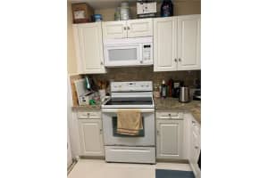 1350 SE 3rd Ave APT 309, Dania Beach, FL 33004, Sold 04/20/22