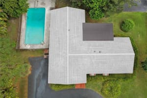 470 Petersburg Tr, Plantation, FL 33325, Sold 04/04/22