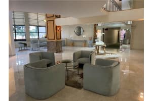 600 Parkview Dr APT 1124, Hallandale Beach, FL 33009, Sold 04/29/22