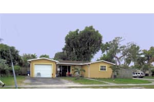 3820 NW 42nd St, Fort Lauderdale, FL 33309, Sold 05/11/22