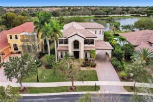 10350 Majestic Ct, Parkland, FL 33076, Sold 04/18/22