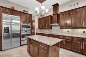 10350 Majestic Ct, Parkland, FL 33076, Sold 04/18/22