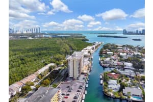 Dorset House, 2500 NE 135th St b 903, North Miami, FL 33181, Sold 04/14/22