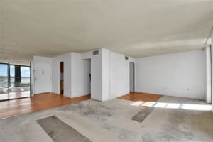 Dorset House, 2500 NE 135th St b 903, North Miami, FL 33181, Sold 04/14/22