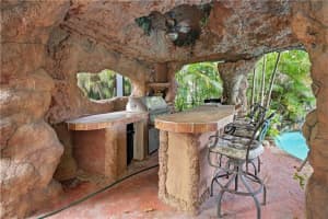 5424 E Leitner Dr, Coral Springs, FL 33067, Sold 07/01/22