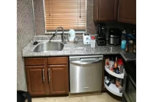 6503 Winfield Blvd 126 d, Margate, FL 33063, Sold 03/15/22
