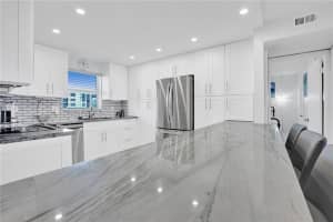 1160 Hillsboro Mile APT 504, Hillsboro Beach, FL 33062, Sold 04/06/22