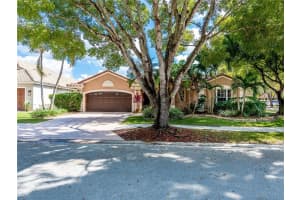 833 Heron Rd, Weston, FL 33326, Sold 04/20/22
