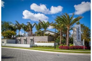 4182 Rosa Dr, Lighthouse Point, FL 33064, Sold 03/11/22