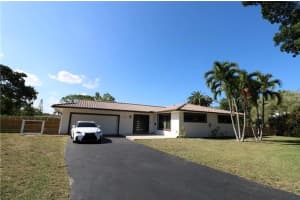 9604 NW 35th Ct, Coral Springs, FL 33065, Sold 06/01/22