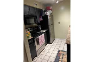 2820 N Oakland Forest Dr APT 105, Oakland Park, FL 33309, Sold 03/16/22
