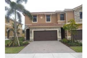 9630 Town Parc Cir S, Parkland, FL 33076, Sold 03/08/22