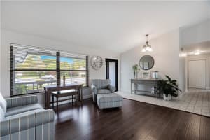122 SW 99th Way, Coral Springs, FL 33071, Sold 04/15/22