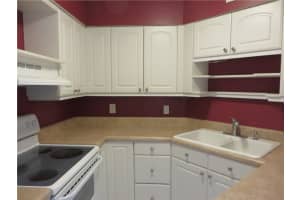 212 Lake Pointe Dr APT 305, Oakland Park, FL 33309, Sold 03/21/22