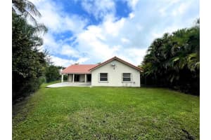 981 SW 126th Way, Davie, FL 33325, Sold 03/31/22
