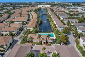 180 SW 6th Ct, Pompano Beach, FL 33060, Sold 03/16/22