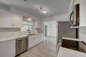 9513 NW 66th St, Tamarac, FL 33321, Sold 06/16/22