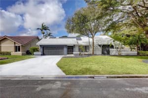 4772 NW 60th Ln, Coral Springs, FL 33067, Sold 03/23/22