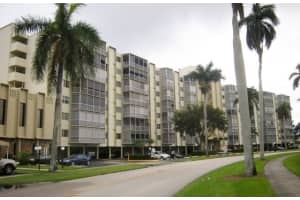 200 Diplomat Pkwy APT 621, Hallandale Beach, FL 33009, Sold 03/28/22